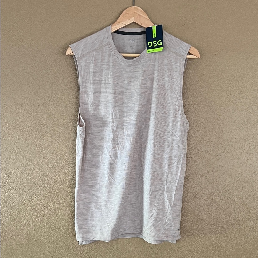 DSG Movement Mens Sleeveless Training Muscle Tee Gray Heather Small NWT